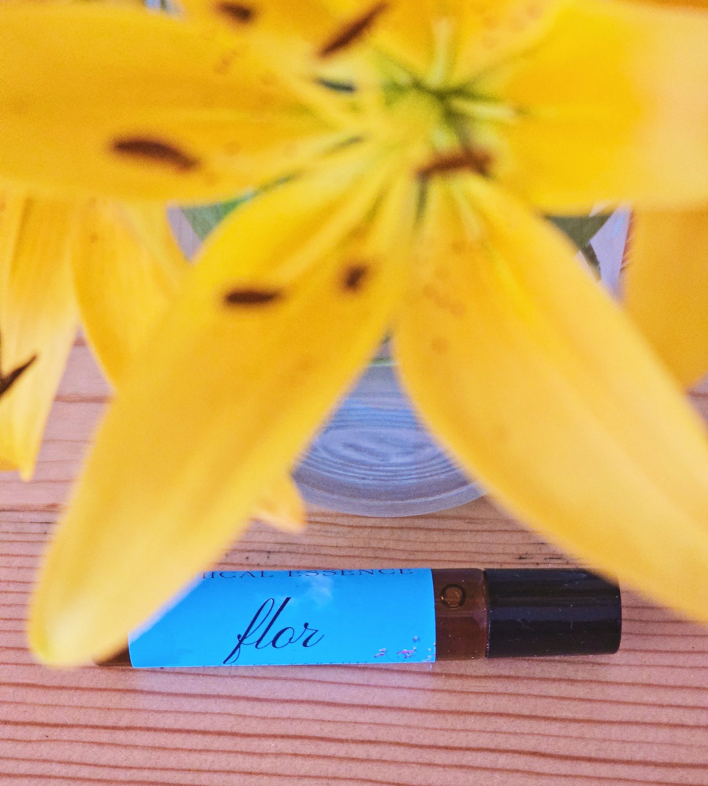 Flor Rollerball — Moonlit Lotus Ethical Essence